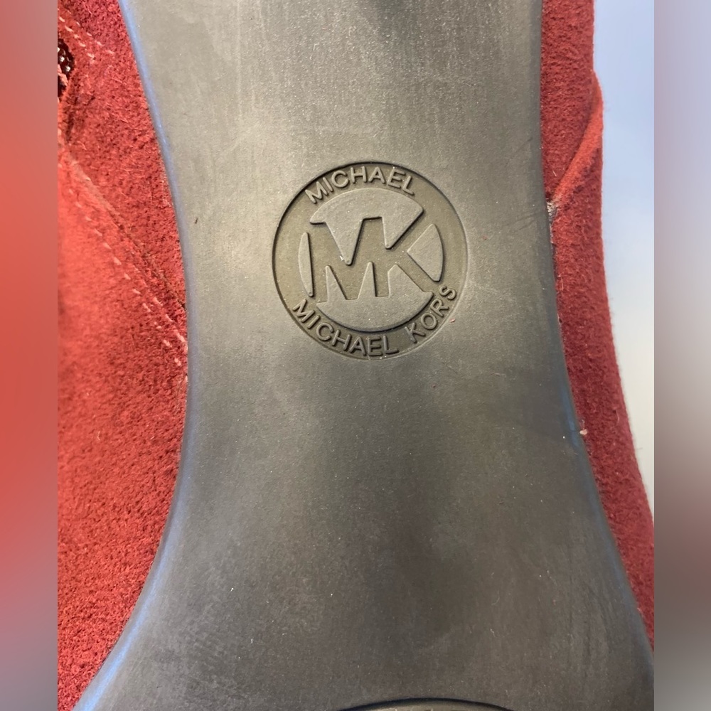 Michael Kors Viola Flex women’s ox blood red suede ankle bootie. Size 8.5. - Picture 5 of 9